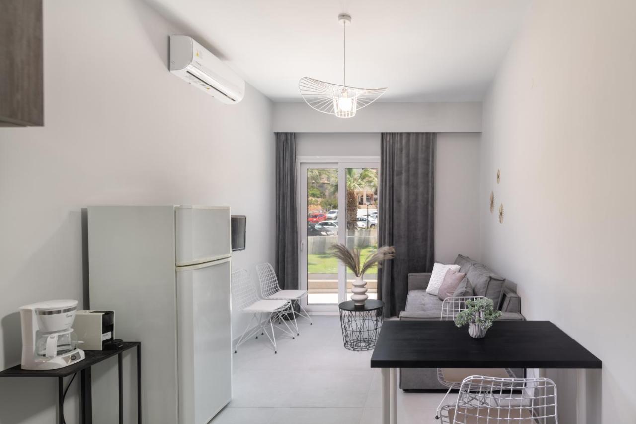 Mk Summer Breeze Luxury Apartments Ajía Pelajía Kültér fotó